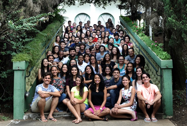 The Institute for Studies in Global Prosperity holds a series of seminars for university students to help them see their education as integral to their efforts to contribute to the transformation of society. Seminars for university students were held in more than 40 countries this year. These participants gathered at a seminar in Brazil.