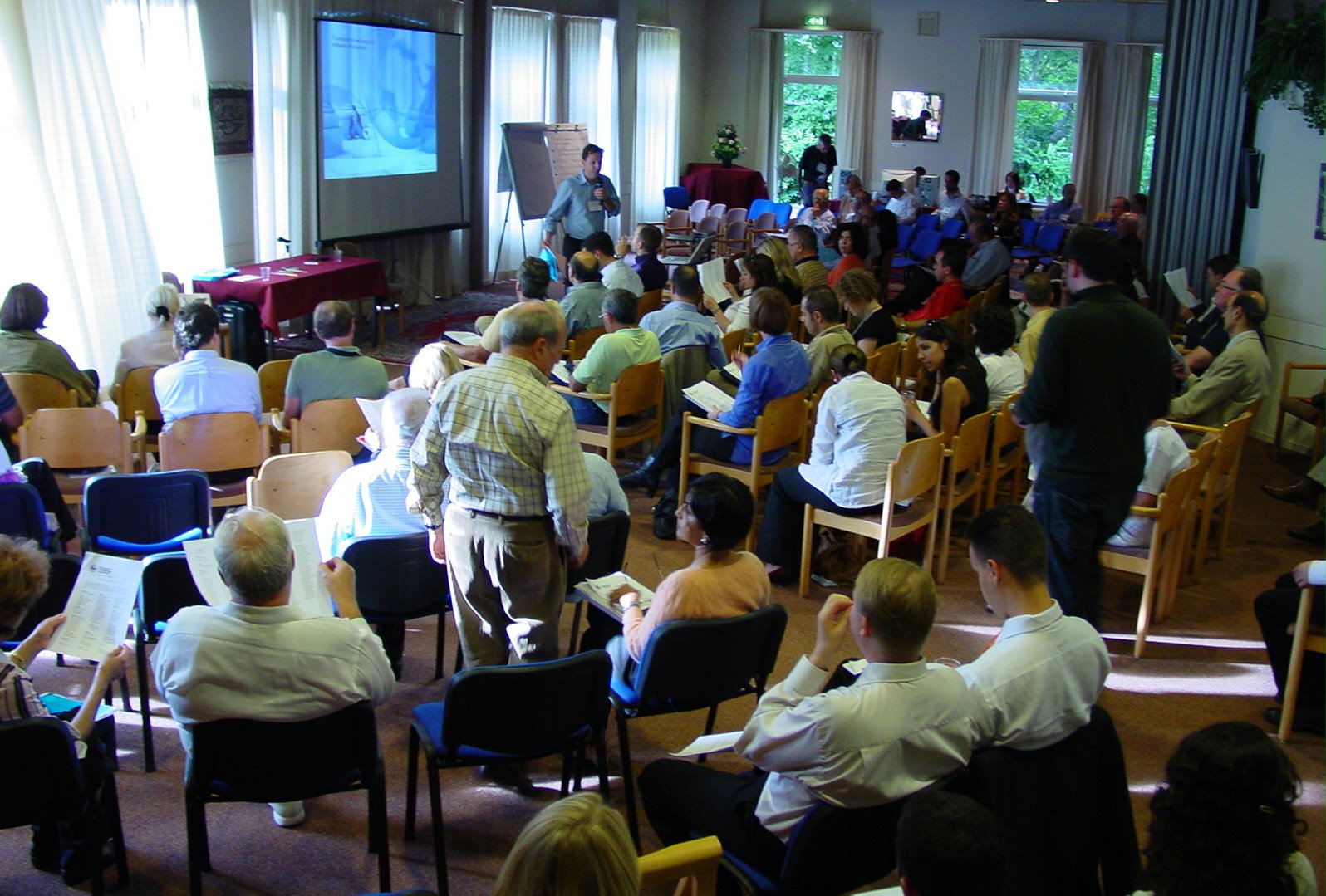 Looking beyond shortterm profits Bahá’í World News Service